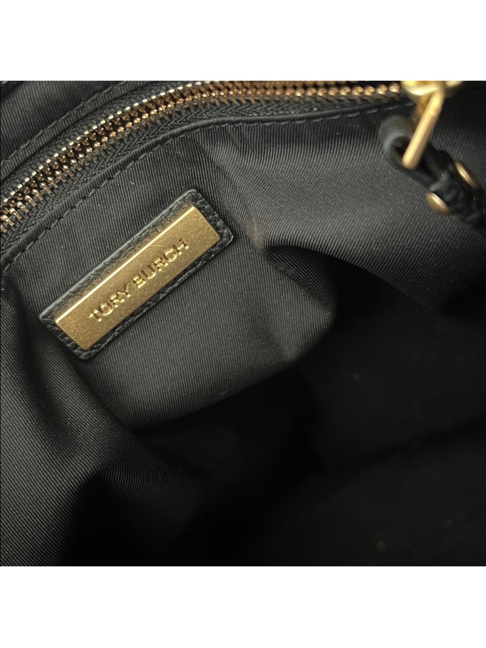 Tory Burch Everly Swingpack - Picture 9 of 13